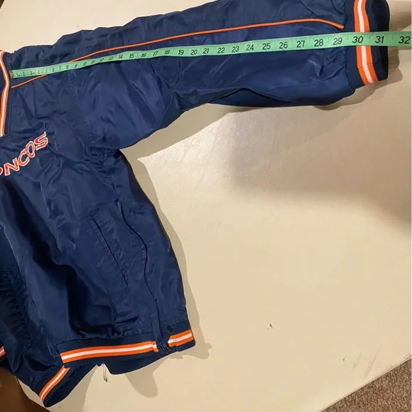 Denver Broncos Jacket Men’s Large Blue Vneck Pullover Spellout Stitched Logo - Picture 4 of 10